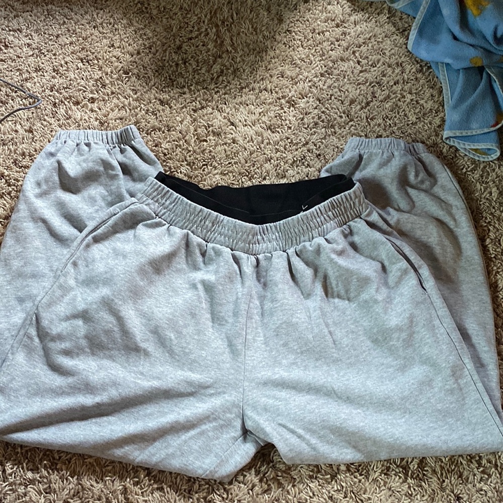 super comfy grey joggers